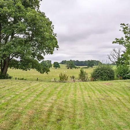 Corn Meadow - With Access To Leisure Facilities